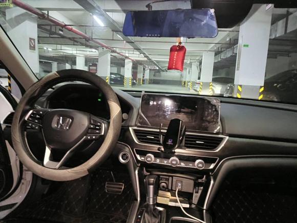 [常州·苏D] 二手本田雅阁2022款 260TURBO 幻夜·尊贵版