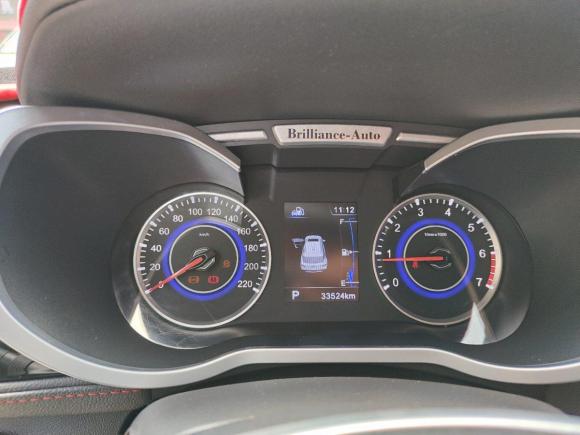 [广州·赣C] 二手中华中华V32016款 1.5L 自动智能型