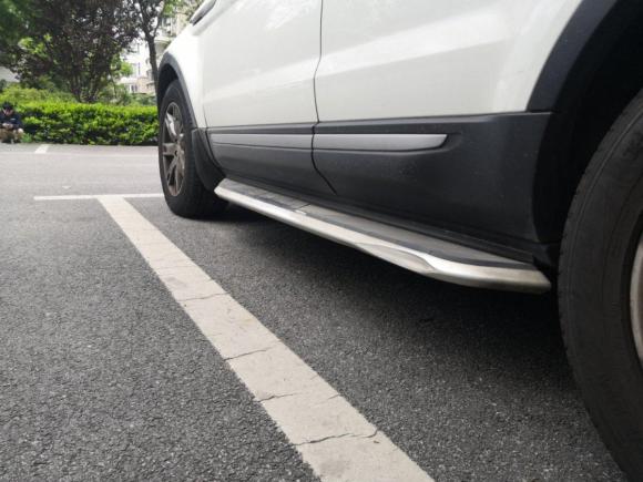 [上海·沪B] 二手路虎揽胜极光2014款 2.0T 5门耀享版