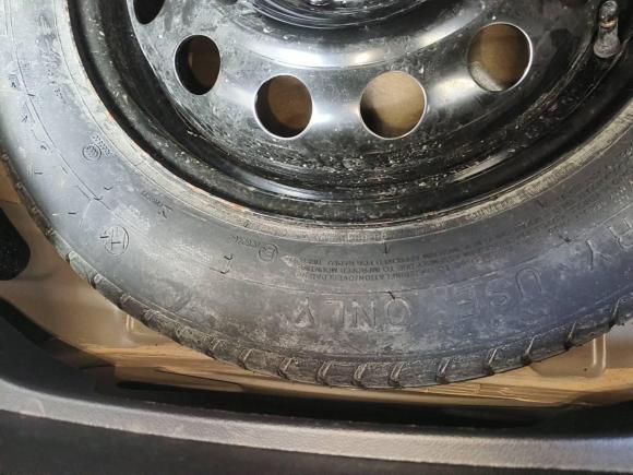 [广州·粤X] 二手东风风神东风风神AX42017款 1.6L DCT潮尚型