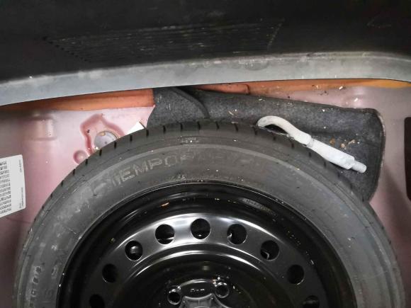 [无锡·苏B] 二手别克君威2012款 2.0L 舒适版