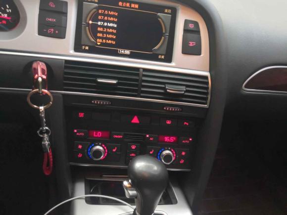 [上海·沪A] 二手奥迪奥迪A6L2011款 2.0 TFSI 自动舒适型