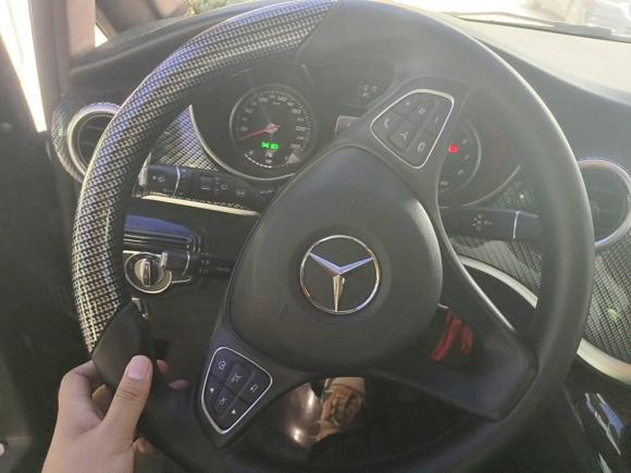 [上海·沪D] 二手奔驰奔驰V级2018款 V 260 L 尊贵加长版 国V