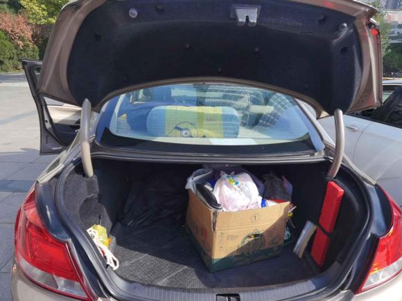 [杭州·浙A] 二手别克君威2012款 2.0L 豪华版