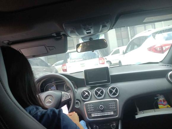 [深圳·粤B] 二手奔驰奔驰A级2015款 A 180 标准型