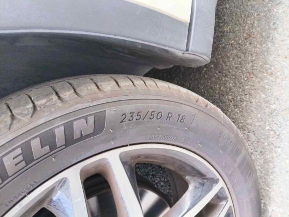 [杭州·浙A] 二手奔驰奔驰GLA2015款 GLA 220 4MATIC 时尚型