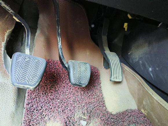 [深圳·湘A] 二手比亚迪宋2016款 1.5TI 手动尊贵型