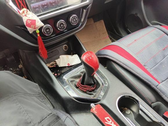 [南通·苏J] 二手东南东南DX32016款 1.5L 手动旗舰型