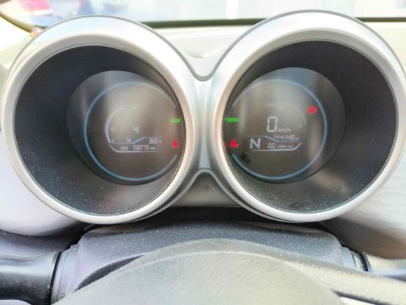 [上海·沪A] 二手欧拉欧拉黑猫2021款 351km 豪华型