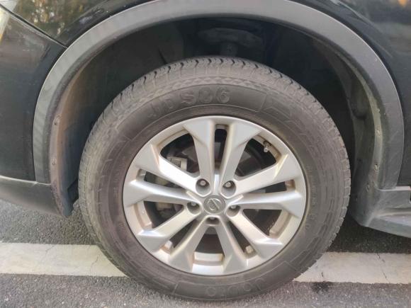 [南京·苏A] 二手日产奇骏2014款 2.0L CVT舒适版 2WD