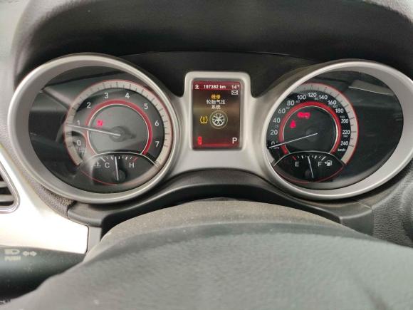 [南通·苏F] 二手道奇酷威2013款 2.4L 两驱尊尚版