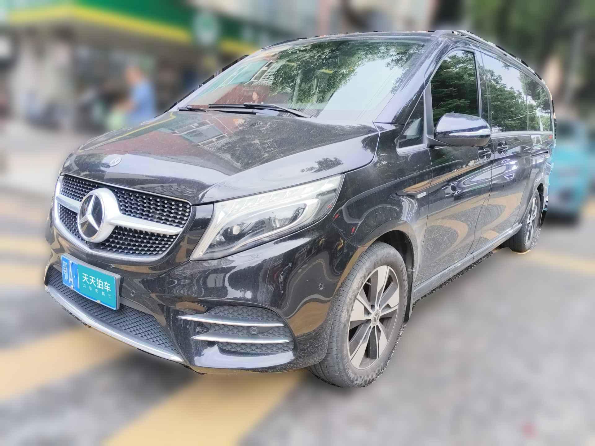 [武汉·鄂A] 奔驰奔驰V级2020款 V 260 L 长轴距豪华版