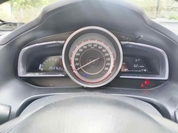 [上海·苏J] 二手马自达马自达3 昂克赛拉2016款 三厢 1.5L 手动豪华型