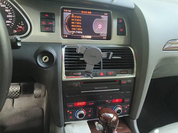 [上海·沪A] 二手奥迪奥迪Q72011款 3.0 TFSI 技术型(200kW)