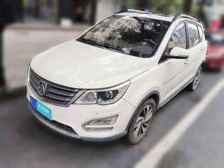 宝骏宝骏5602015款 1.8L 手动豪华型