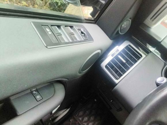 [上海·沪D] 二手路虎发现2018款 3.0 SC V6 SE