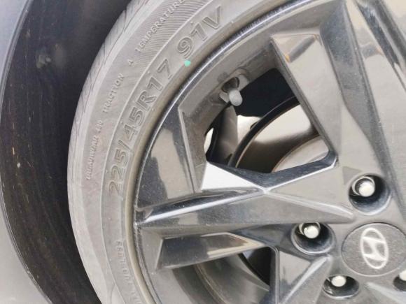 [苏州·皖R] 二手现代伊兰特2021款 1.5L CVT LUX尊贵版