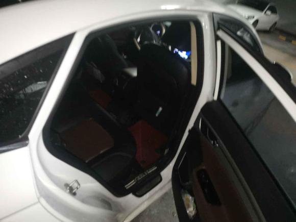 [湖州·浙E] 二手吉利汽车帝豪GL2017款 1.3T DCT尊贵型