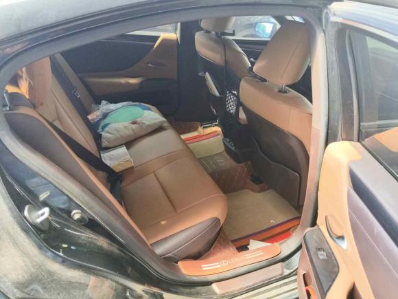 [苏州·苏U] 二手雷克萨斯雷克萨斯ES2020款 300h 卓越版