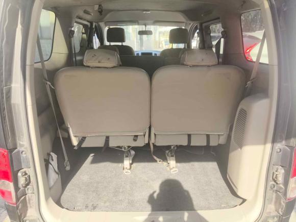 [上海·苏E] 二手日产日产NV2002014款 1.6L CVT尊雅型 国IV