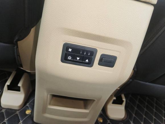 [广州·桂A] 二手宝骏宝骏7302019款 1.5L 手动超值型 7座 国VI