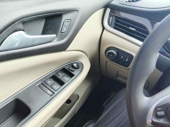 [上海·沪C] 二手别克威朗2018款 三厢 15S 自动领先型