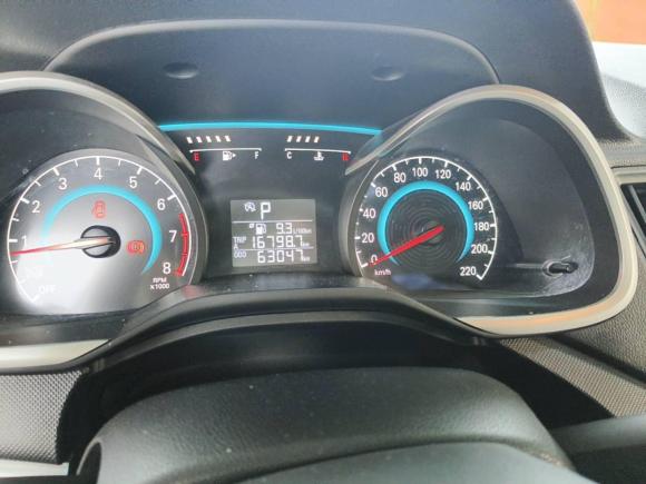 [深圳·粤W] 二手雪佛兰科沃兹2019款 320 自动欣享天窗版