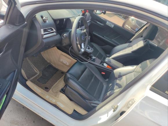 [合肥·皖A] 二手比亚迪比亚迪e32020款 400出行版