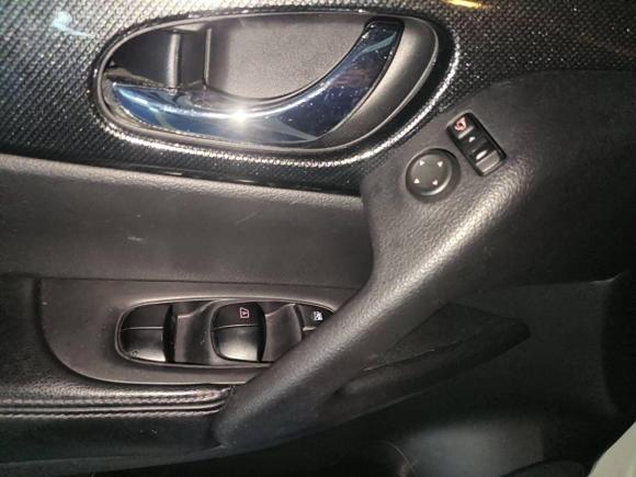 [广州·粤A] 二手日产奇骏2014款 2.5L CVT尊享版 4WD