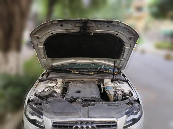 [佛山·粤A] 二手奥迪奥迪A4L2012款 2.0 TFSI 自动舒适型