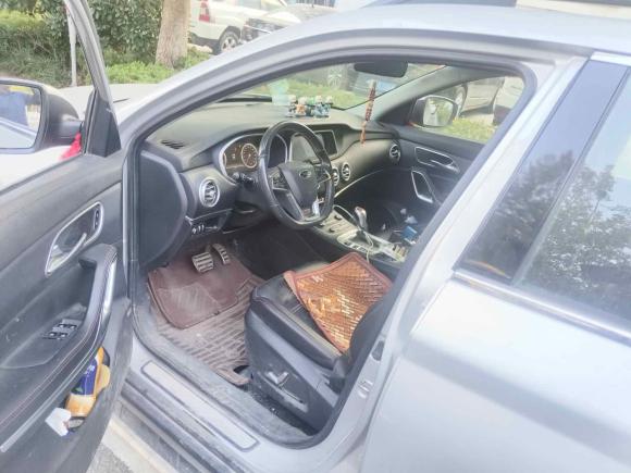 [青岛·鲁B] 二手江汽集团瑞风S72017款 2.0T 自动豪华型