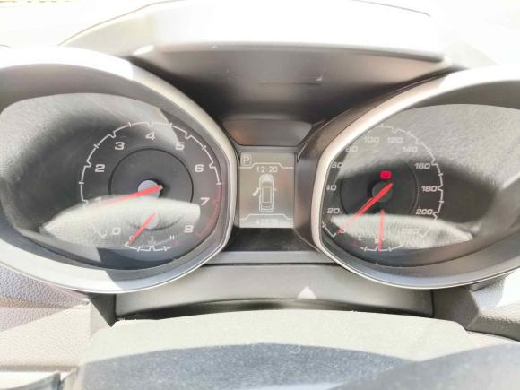 [青岛·鲁B] 二手奇瑞瑞虎52014款 2.0L CVT家悦版