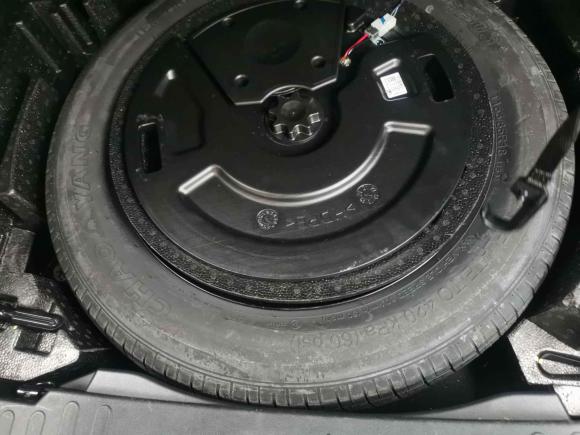 [上海·鲁F] 二手魏牌魏牌 VV52020款 1.5T 两驱颜先锋