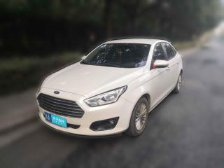 福特福睿斯2015款1.5L自动舒适型