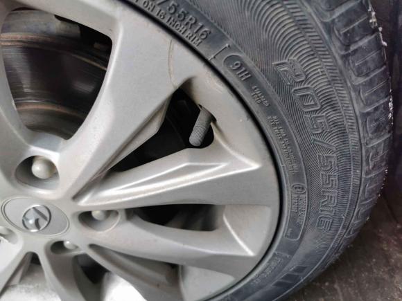 [宁波·皖S] 二手现代朗动2016款 1.6L 手动尊贵型