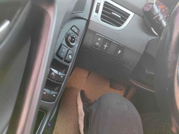 [义乌·浙G] 二手现代朗动2015款 1.6L 自动尊贵型