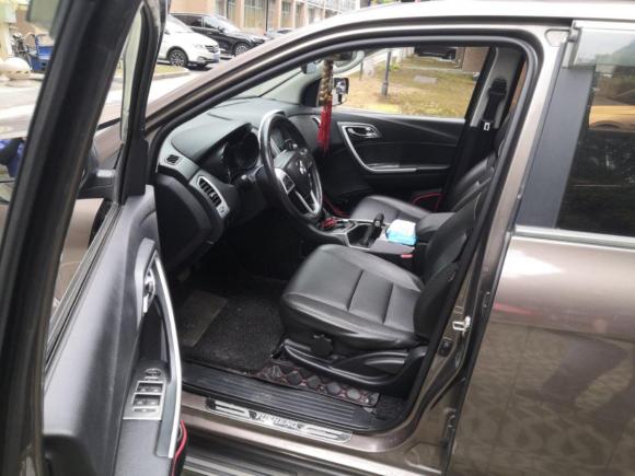 [无锡·苏B] 二手江铃驭胜S3502014款 2.4T 自动两驱柴油豪华天窗版5座