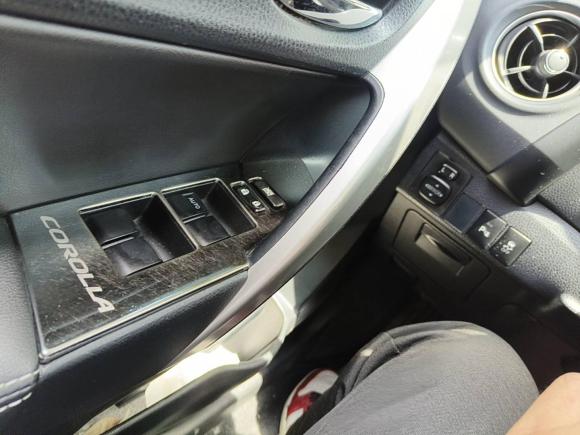 [上海·沪B] 二手丰田卡罗拉2018款 双擎 1.8L E-CVT智尚版