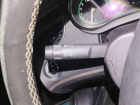 [深圳·粤L] 二手别克君越2013款 2.4L SIDI豪华舒适型