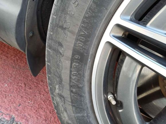 [无锡·苏B] 二手奔驰奔驰EQC2020款 EQC 400 4MATIC