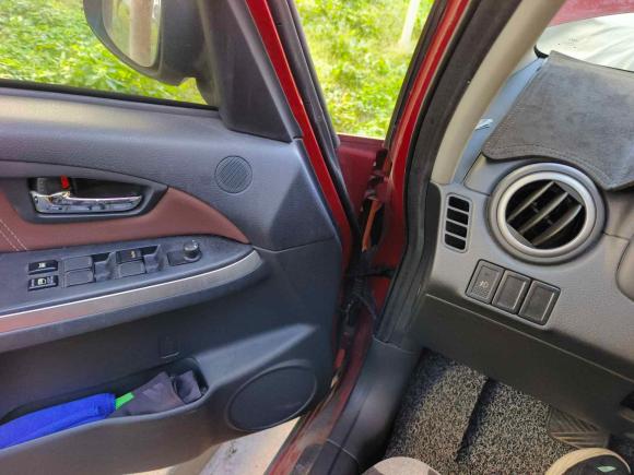 [上海·沪N] 二手铃木天语 SX42012款 锐骑 1.8L 自动运动型