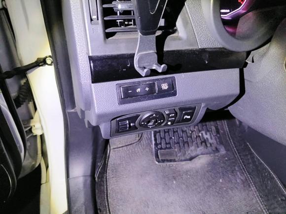 [成都·川A] 二手比亚迪速锐2012款 1.5TID 自动旗舰型