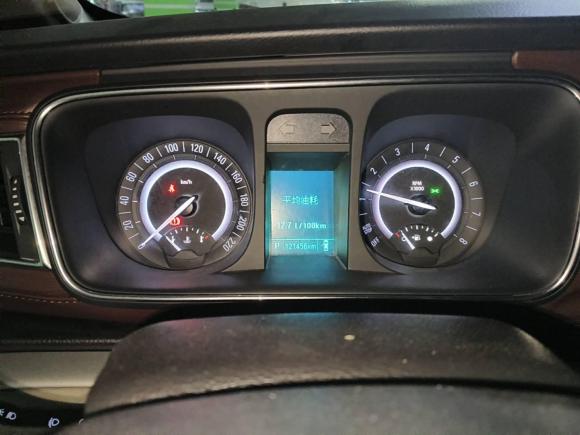 [北京·沪K] 二手别克别克GL82017款 25S 豪华型 国V