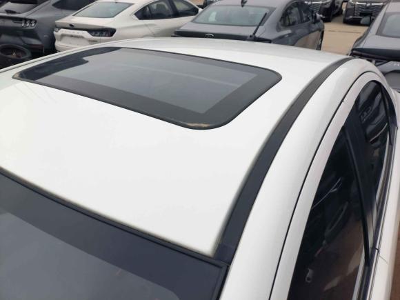 [青岛·鲁B] 二手三菱翼神2011款 致尚版 1.8L CVT限量款