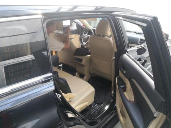 [上海·皖P] 二手丰田汉兰达2015款 2.0T 四驱精英版 7座