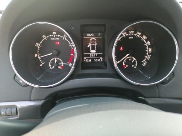 [上海·沪B] 二手斯柯达Yeti2017款 TSI280 DSG车享兄弟版