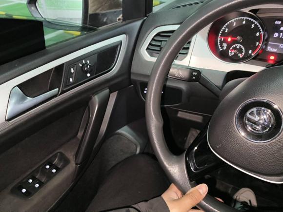 [北京·琼A] 二手大众高尔夫·嘉旅2018款 1.6L 自动舒适型