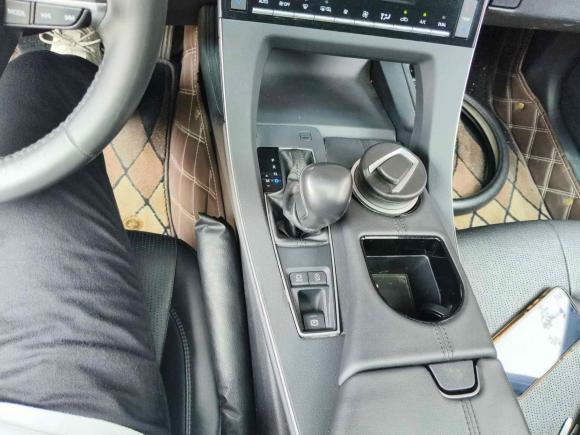 [无锡·苏H] 二手丰田亚洲龙2019款 2.0L XLE尊享版 国VI