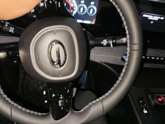 [杭州·浙D] 二手广汽传祺影豹2023款 400T 自动R MAX