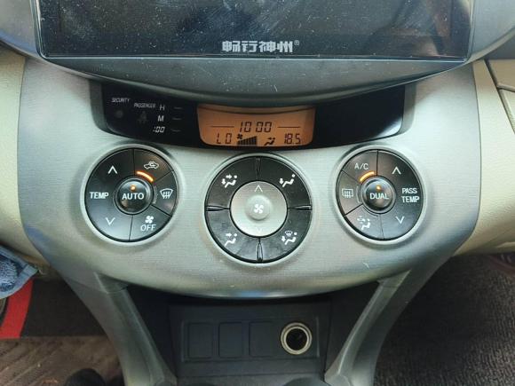 [上海·陕C] 二手丰田RAV4荣放2011款 2.0L 自动四驱版